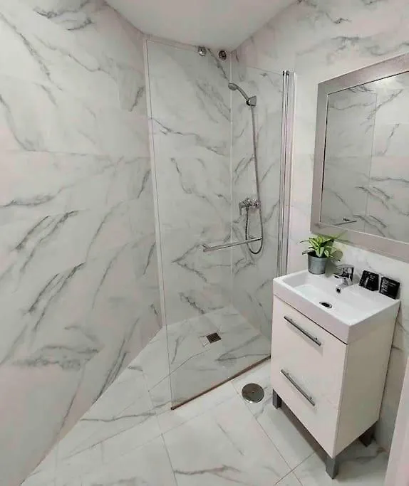 Apartmán New Fantastic Duplex With Terrace Màlaga